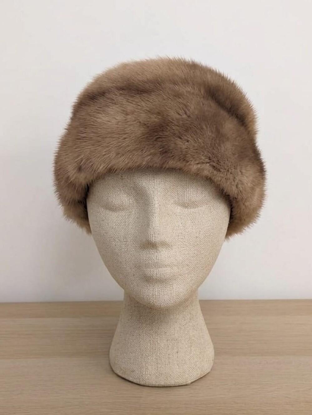 Vintage Henri Original Pastel Mink Fur Pillbox Hat Brown Quilted Lining